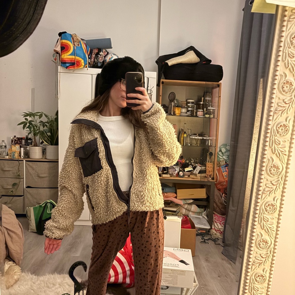 Abercrombie & Fitch Tan Teddy Jacket